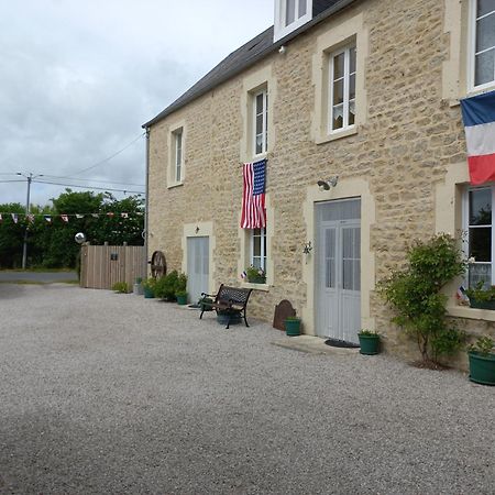 Ivy House Utah Beach Сант-Мари-дю-Мон Екстериор снимка