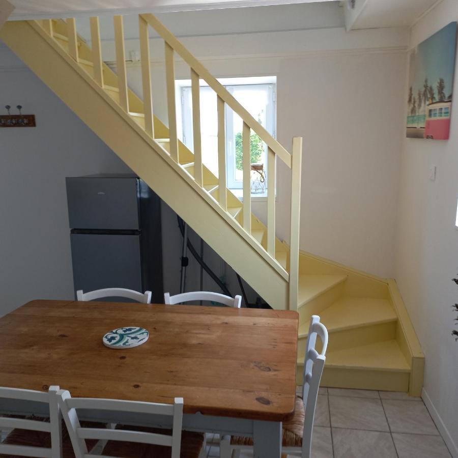 Ivy House Utah Beach Сант-Мари-дю-Мон Екстериор снимка